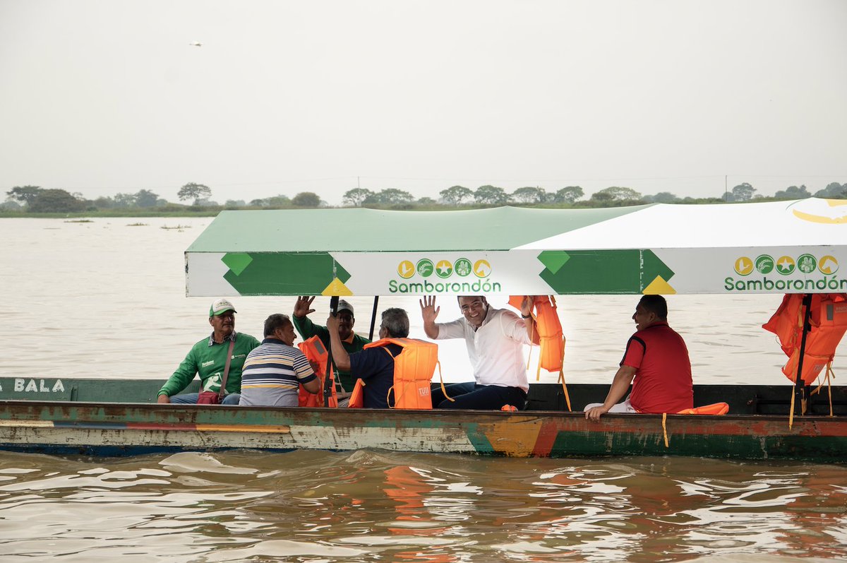 Cubiertas para canoeros en Los Barquitos protegen a familias y turistas