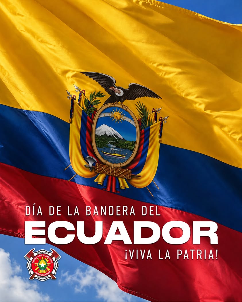 Bomberos de Samborondón honran a la Bandera desde el servicio