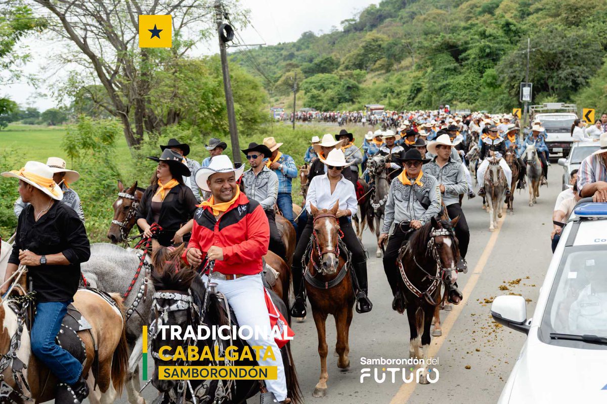 Jinetes y familias recorrieron las calles en la Cabalgata 2026 de Samborondón