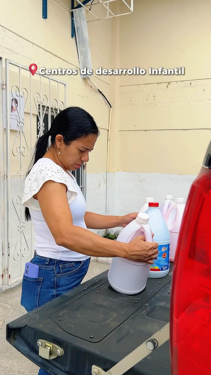 GAD Tarifa entrega insumos de higiene para fortalecer los CEDI del cantón Samborondón