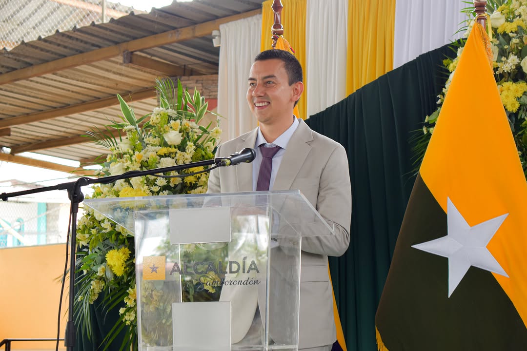 Tarifa celebra sus 69 años de parroialización con sesión solemne y compromiso de progreso