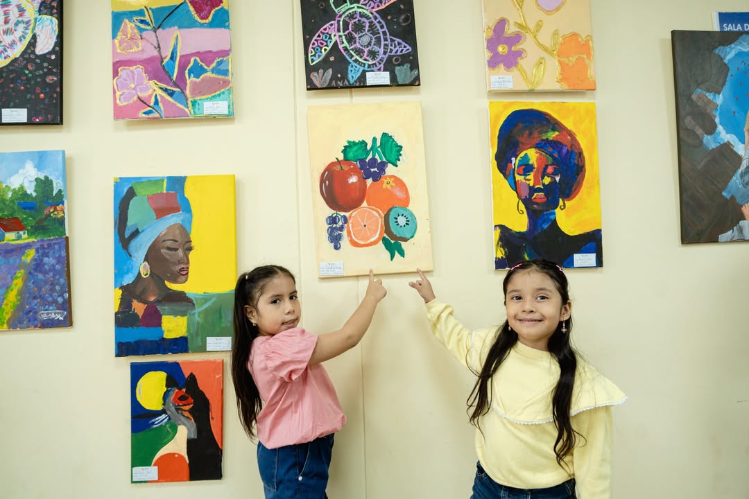 Niños y jóvenes de Samborondón muestran su arte en casa abierta del programa Ciudad Creativa